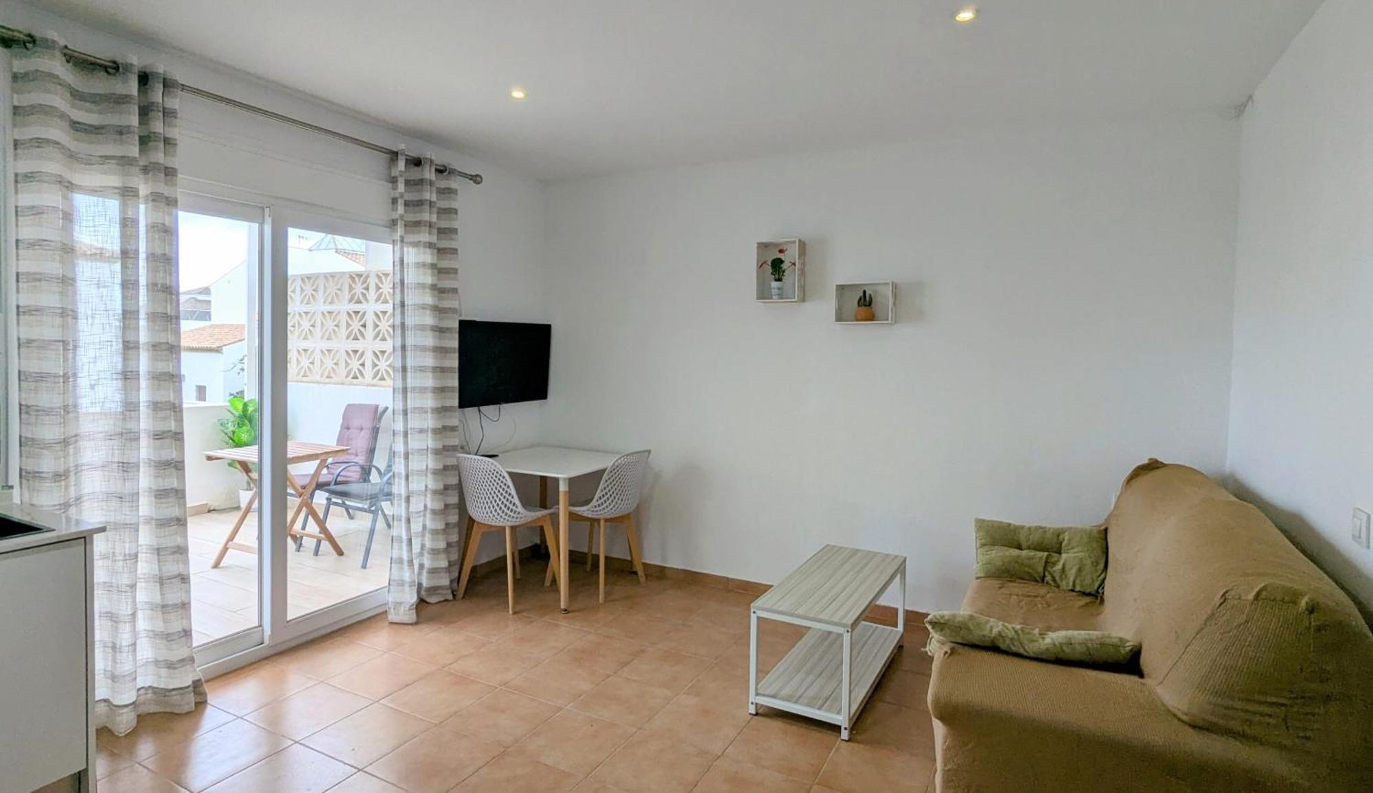 Conil Terraza Apartamentos コニル・デ・ラ・フロンテラ エクステリア 写真