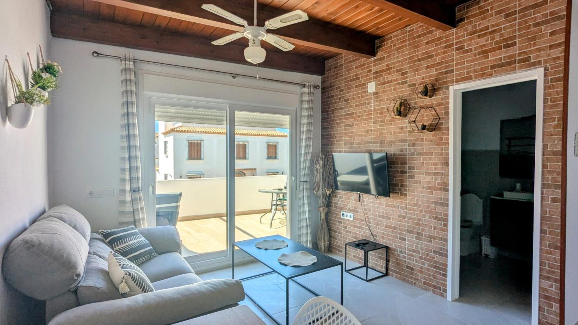 Conil Terraza Apartamentos コニル・デ・ラ・フロンテラ エクステリア 写真
